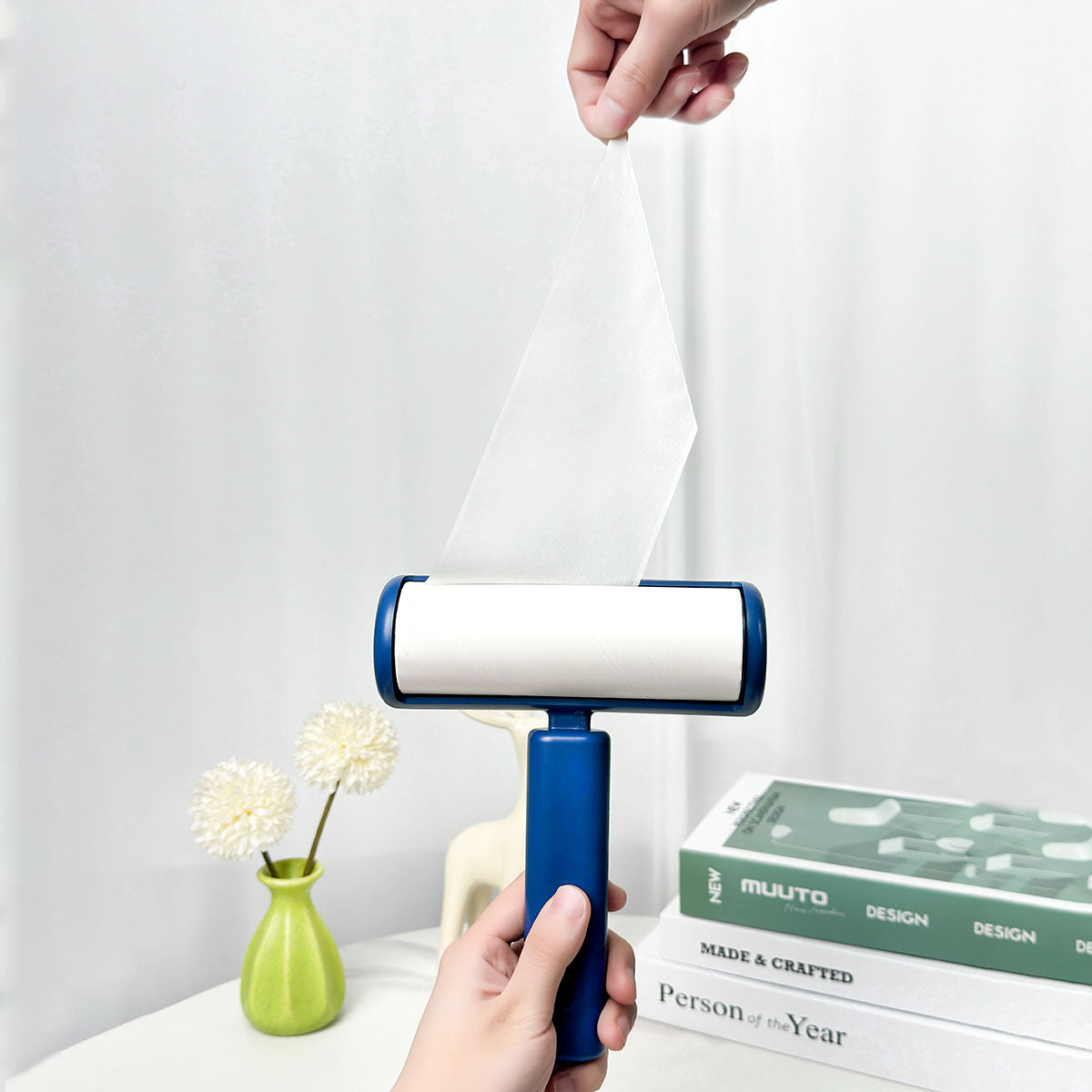 GALESENA 1PC reusable roller hair brush, cleaning brushes,long handle manual hair removal brush, used for cat grooming, pet hair removal, sofa, carpet, dust-proof plastic